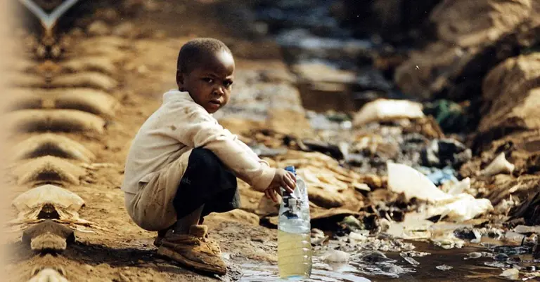 খাবার পানি সংকটে আফ্রিকা